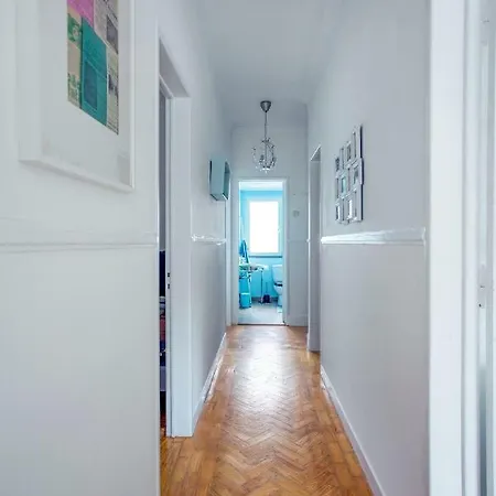 בית נופש Blue Vintage House שטובל
