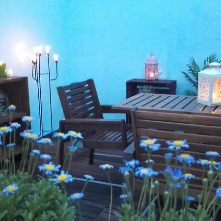 Blue Vintage House בית נופש שטובל